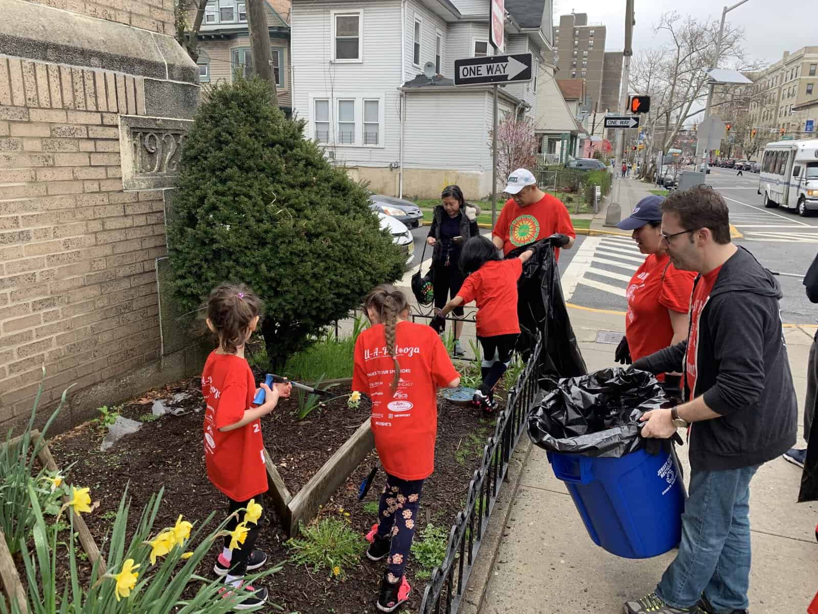 Making the city pretty Hudson Reporter