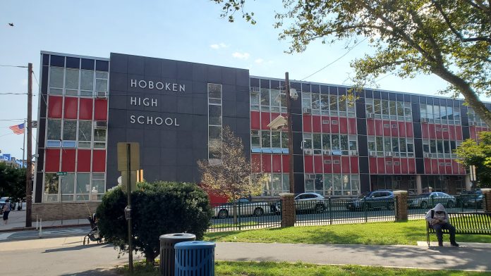 09hobschool23