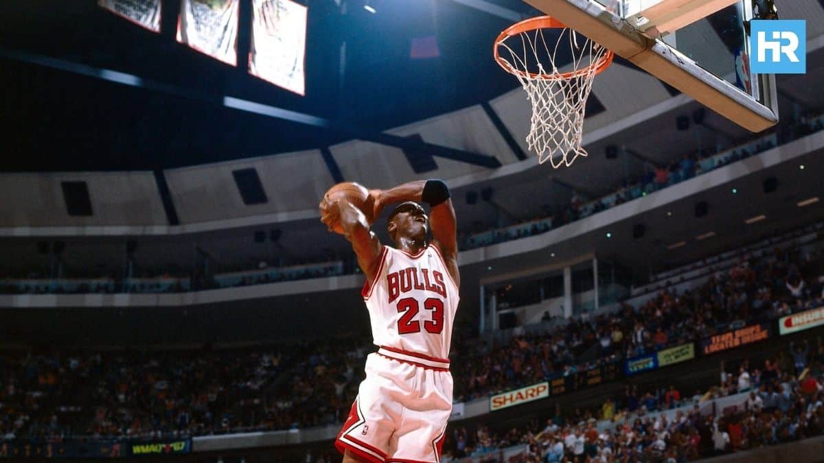 Top 10 NBA Players of All Time: Greatest Basketball Legends