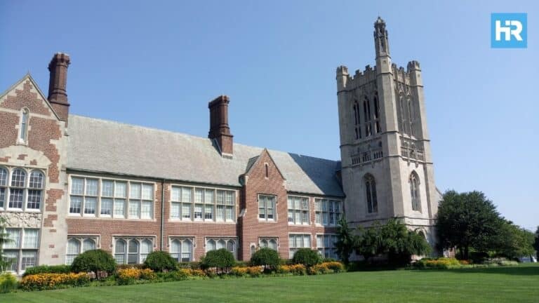 NJCU and MCCC Team Up to Offer an Affordable, Hassle-Free Transfer Experience