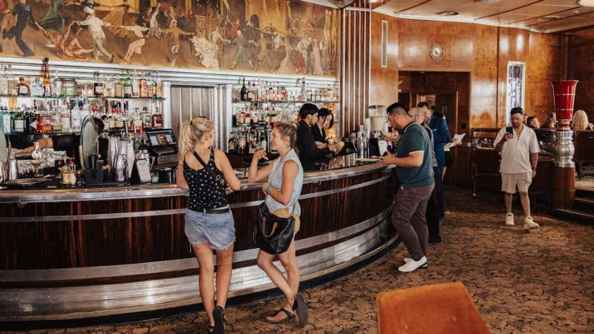 Visiting the historic Queen Mary Ship in Long Beach