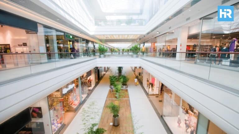 Best Malls in New Jersey for Shopping, Dining, & Family Fun