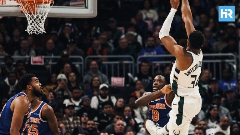 Giannis Antetokounmpo Scores 37 as Bucks Beat Knicks 121-111, Denies Trade Reports