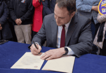 Mayor Solomon Signs Executive Order Expanding Jersey City Sanctuary Protections Mayor Solomon Signs Executive Order Expanding Jersey City Sanctuary Protections
