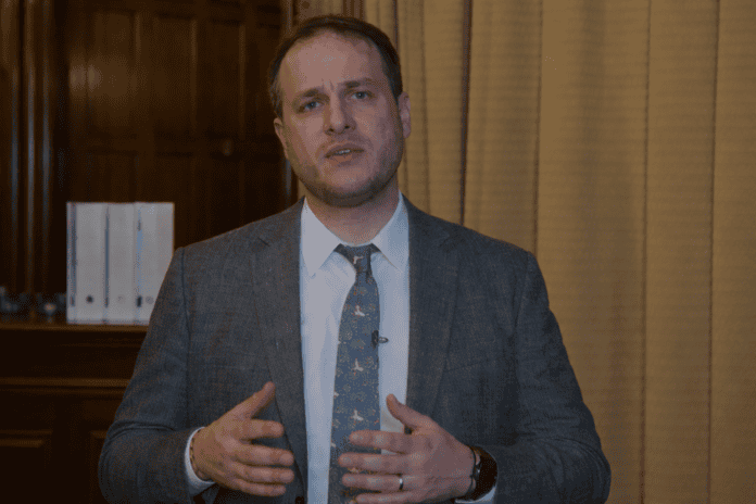 Jersey City Faces $250M Deficit, Mayor Takes $1 Salary